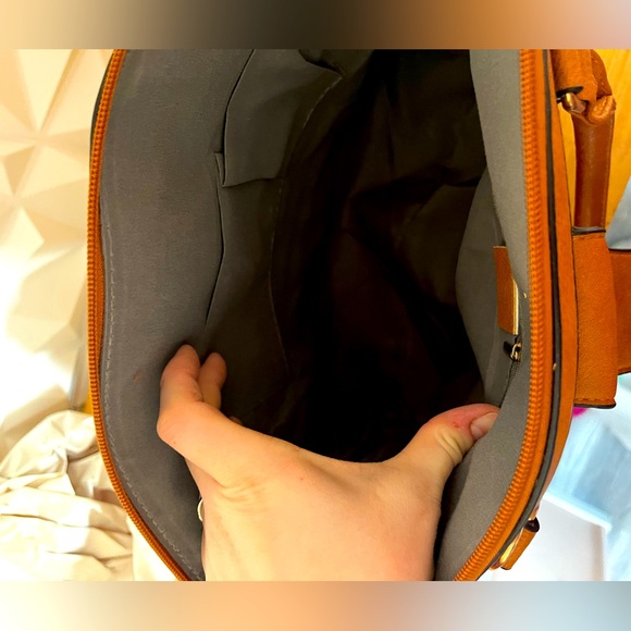 Large Perfection handbag - Picture 3 of 5